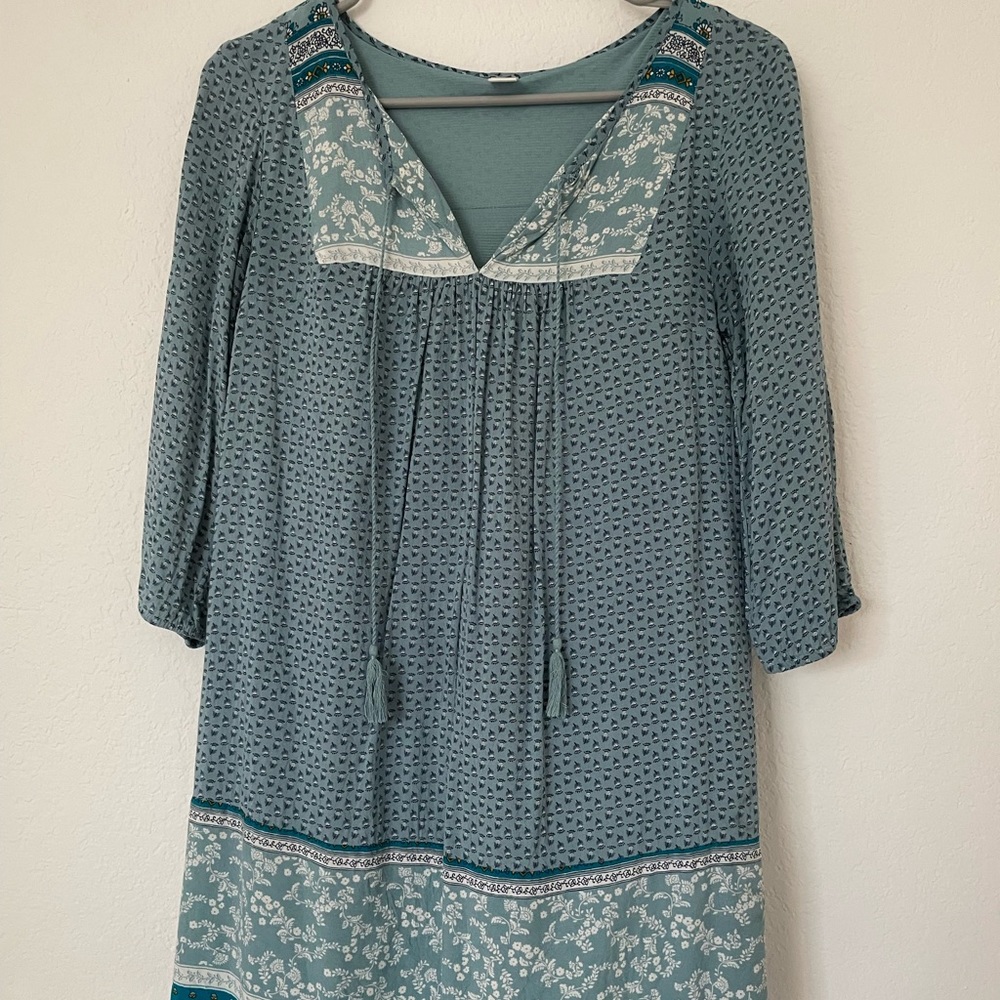 Old Navy Cute + Casual Blue Patterned Floral Long Sleeve Mini Dress XS